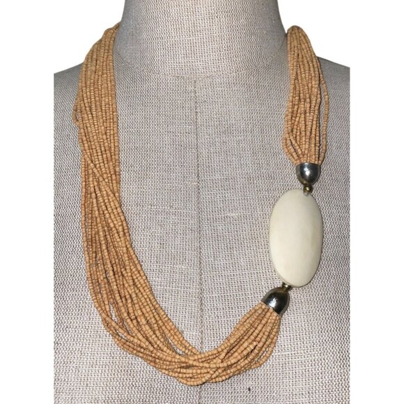 Necklace 27 Inches Women Wood Bead Hook Eye Shell Tan White - Picture 1 of 4